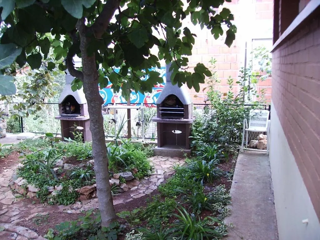 Apartment In Zdrelac With Balcony, Air Conditioning, Wifi, Washing Machine 4834-1 Croatia